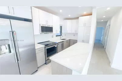 1645 NE 180th St, North Miami Beach, FL 33162 - Photo 10