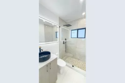 1645 NE 180th St, North Miami Beach, FL 33162 - Photo 30