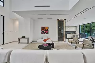 1379 NE 104th St, Miami Shores, FL 33138 - Photo 32