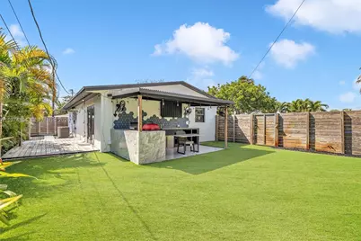 1151 NE 42nd Ct, Pompano Beach, FL 33064 - Photo 30