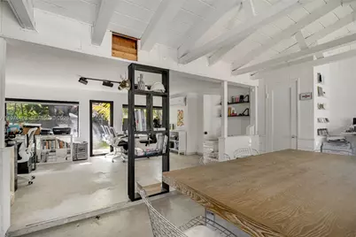 10659 NE 10th Pl, Miami Shores, FL 33138 - Photo 14