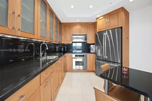 4925 Collins Ave, Miami Beach, FL 33140 - Photo 10