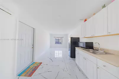 18004 SW 154th Ave, Miami, FL 33187 - Photo 54