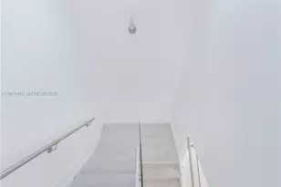 18004 SW 154th Ave, Miami, FL 33187 - Photo 18