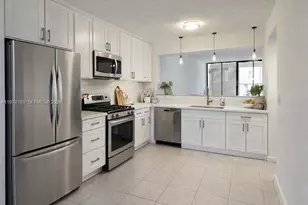 5920 Coral Lake Dr, Margate, FL 33063 - Photo 4