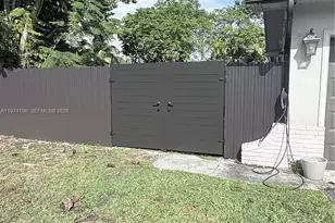 [Address not provided], Miami, FL 33176 - Photo 8