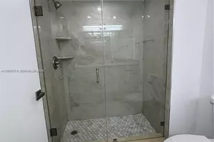 12637 SW 54th St, Miramar, FL 33027 - Photo 8