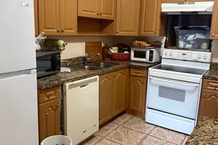 130 NW 124th St, North Miami, FL 33168 - Photo 6