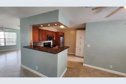 3212 NE 10th St #A2, Pompano Beach, FL 33062 - Photo 2