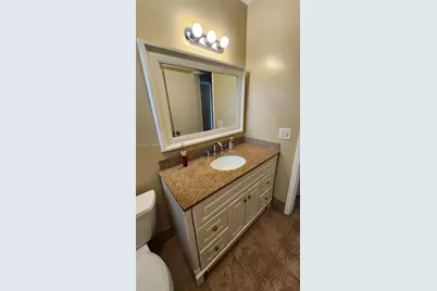 3212 NE 10th St #A2, Pompano Beach, FL 33062 - Photo 10