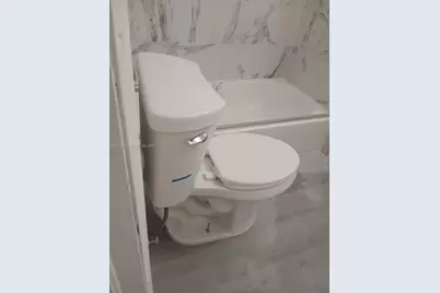 709 NW 1st St, Hallandale Beach, FL 33009 - Photo 10