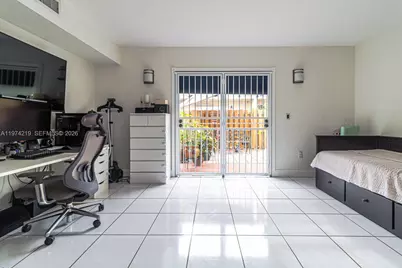 6926 NW 166th Ter #1302, Miami Lakes, FL 33014 - Photo 8