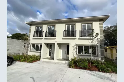 808 NW 16th Ave #1, Fort Lauderdale, FL 33311 - Photo 2