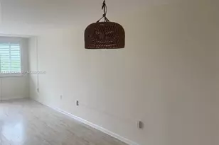 925 N Halifax, Daytona, FL 32118 - Photo 8