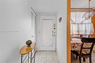 2649 NW 48th Terrace, Lauderdale Lakes, FL 33313 - Photo 12