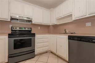 10854 N Kendall Dr, Miami, FL 33176 - Photo 6