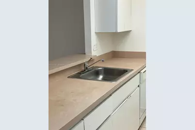 18101 NW 68th Ave #B106, Hialeah, FL 33015 - Photo 2