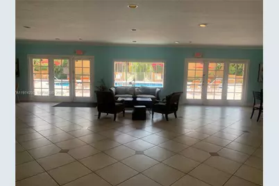 18051 NW 68th Ave #J104, Hialeah, FL 33015 - Photo 22