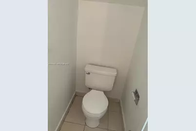 18051 NW 68th Ave #J104, Hialeah, FL 33015 - Photo 10