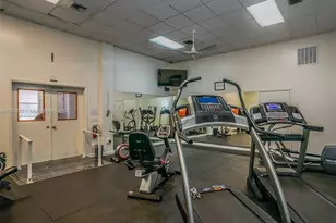 221 NE 212th St, Miami, FL 33179 - Photo 28