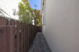 4650 NW 109th Ct, Doral, FL 33178 - Photo 52