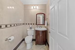 4650 NW 109th Ct, Doral, FL 33178 - Photo 22