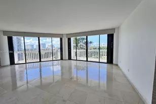 2000 Island Blvd, Aventura, FL 33160 - Photo 2