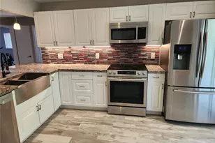 107 S 18th Ave S, Lake Worth, FL 33460 - Photo 2