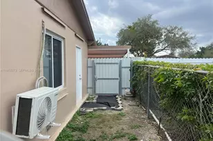 21321 SW 99th Ct, Cutler Bay, FL 33189 - Photo 8