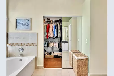 19033 NW 23rd Ct, Pembroke Pines, FL 33029 - Photo 16