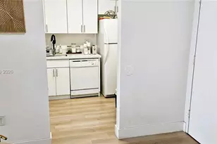 4804 NW 79th Ave, Doral, FL 33166 - Photo 8