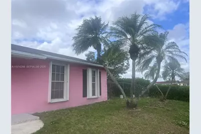 26120 SW 130th Ave, Homestead, FL 33032 - Photo 2
