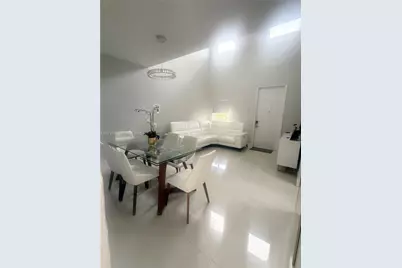 4106 NE 25th St, Homestead, FL 33033 - Photo 4