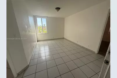 1853 SW 17th St #3, Miami, FL 33145 - Photo 2