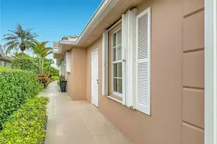 1529 NW Amherst Dr, Port Saint Lucie, FL 34986 - Photo 4