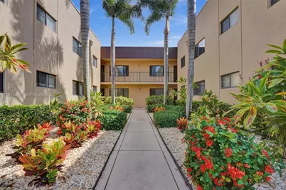 15126 Ashland St #229, Delray Beach, FL 33484 - Photo 8