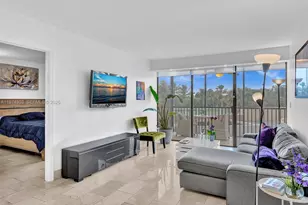 20335 W Country Club Dr, Aventura, FL 33180 - Photo 10