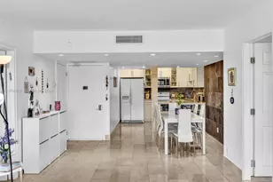 20335 W Country Club Dr, Aventura, FL 33180 - Photo 26