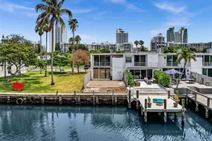 825 NE 26th Ave, Hallandale Beach, FL 33009 - Photo 6