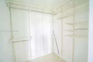 350 S Miami Ave, Miami, FL 33130 - Photo 14