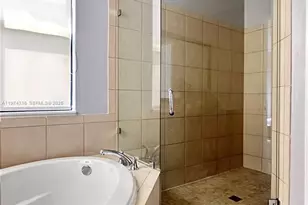 3278 W 97th Terrace, Hialeah, FL 33018 - Photo 48