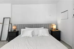 1900 N Bayshore Dr, Miami, FL 33132 - Photo 12