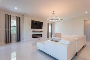 8555 E Baypoint Cir, Parkland, FL 33076 - Photo 8