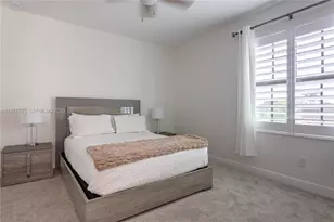 8555 E Baypoint Cir, Parkland, FL 33076 - Photo 34