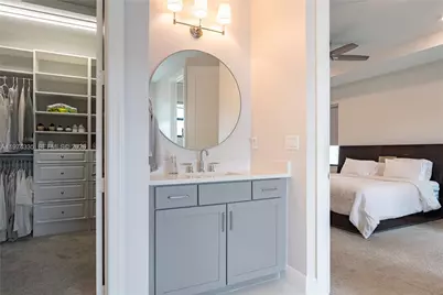 8555 E Baypoint Cir, Parkland, FL 33076 - Photo 24