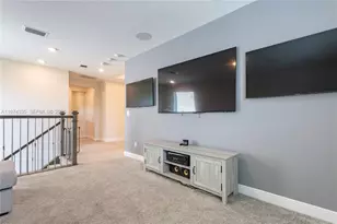 8555 E Baypoint Cir, Parkland, FL 33076 - Photo 16