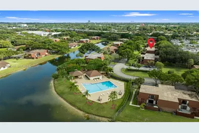 806 SW 119th Way, Davie, FL 33325 - Photo 14