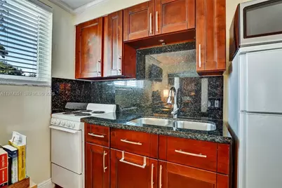 [Address not provided], Palmetto Bay, FL 33157 - Photo 30