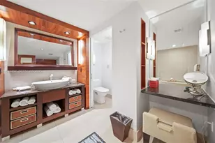 6801 Collins Ave, Miami Beach, FL 33141 - Photo 10