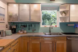 750 NE 120th St, Biscayne Park, FL 33161 - Photo 38